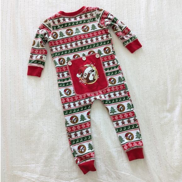 Buccee's Christmas Thermal Pajamas Onesie size 2t - Picture 1 of 4